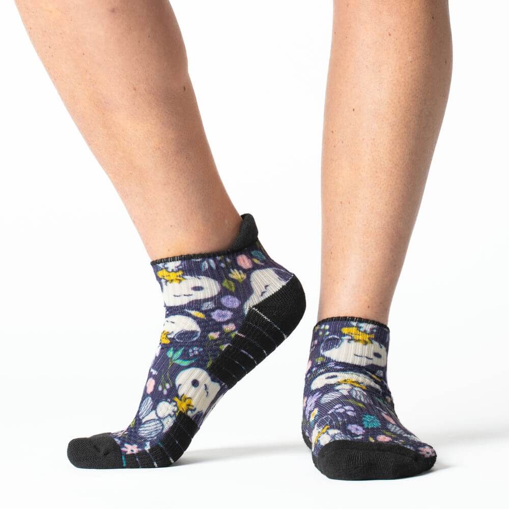 Flower Friends Ankle Compression Socks - Image 4