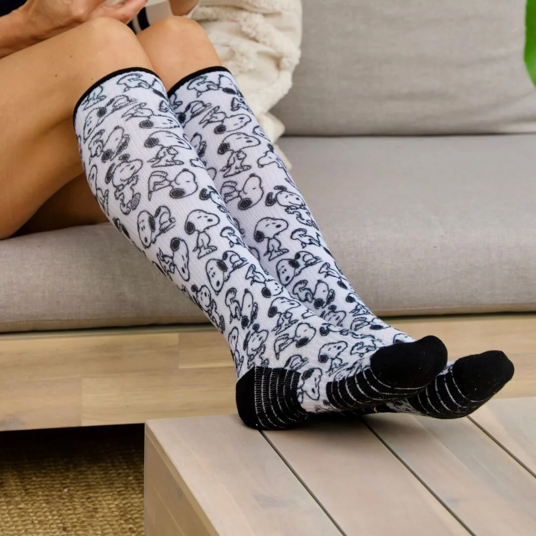 Snoopy Sox Compression Socks - Image 3